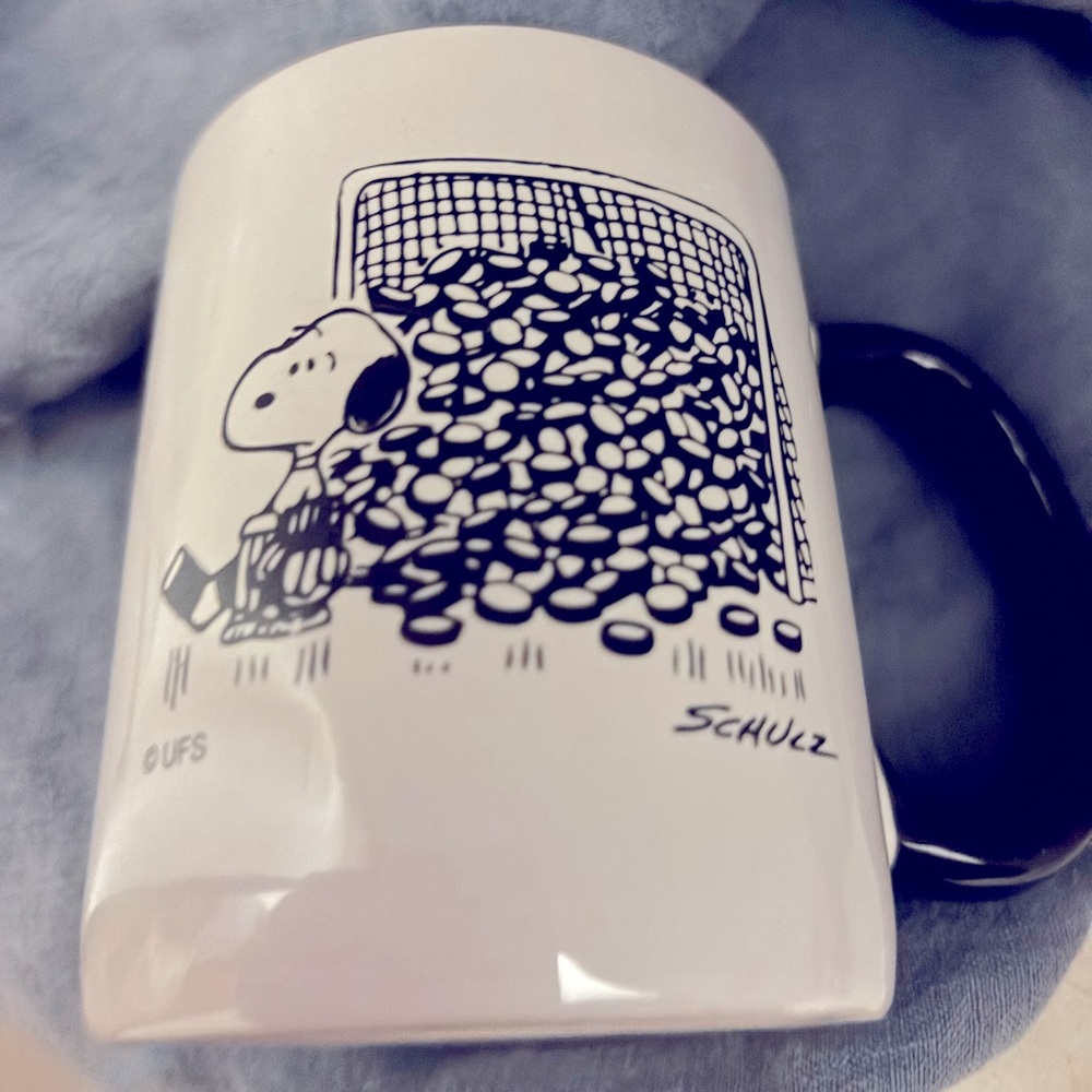 Snoopy MUG 💙💙💙 - Picture 2 of 5